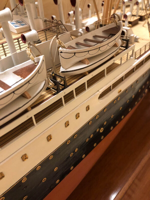 Builders Dockyard Model of White Star Line ALBERTIC - Image 11