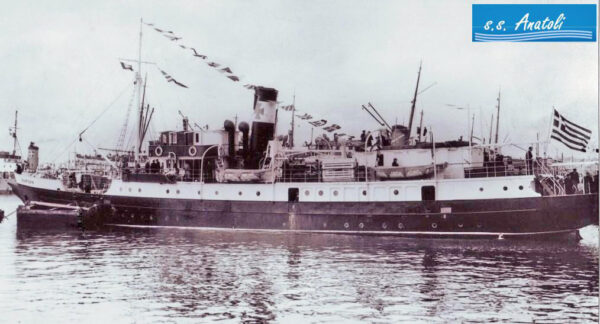Cased Builders Dockyard Half Hull Model of the Steam Yacht TUSCARORA - Image 18