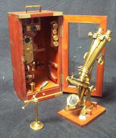 Binocular Microscope