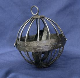 5 Inches Diameter Early Ships Gimbeled Whale Oil Lamp