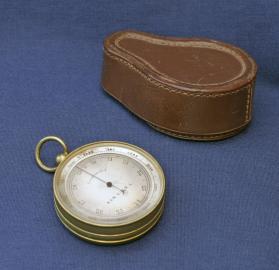 Cased Pocket Barometer