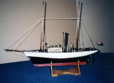 French Live Steam Sail Model