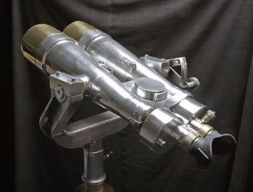 Polished Israeli Binoculars With Heavy Yoke and Base