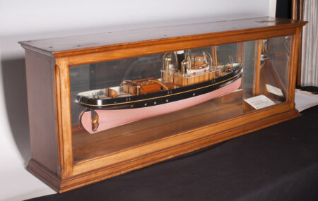 Steam Steel Screw Tug CRUISER