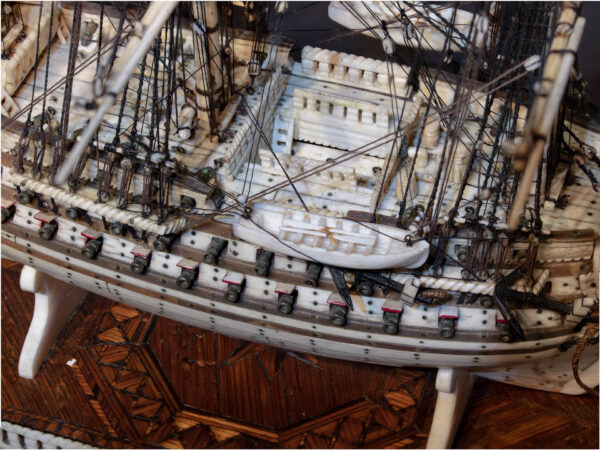 Napoleonic Miniature Prisoner Of War Bone Model of HMS CAPTAIN - Image 12