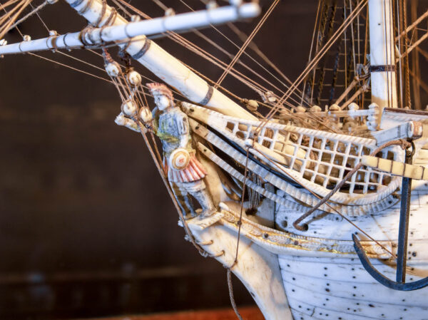 Napoleonic Prisoner-Of-War Bone Warship Model HMS CONQUEROR - Image 13