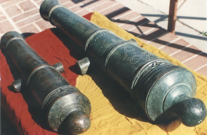 V.O.C. Cannons