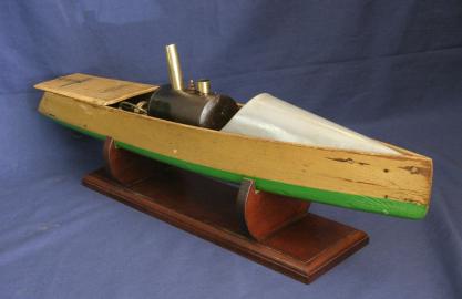 Live Steam Toy Speedboat by Hobbies- England