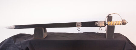 High Quality British Naval Sword with Scabbard