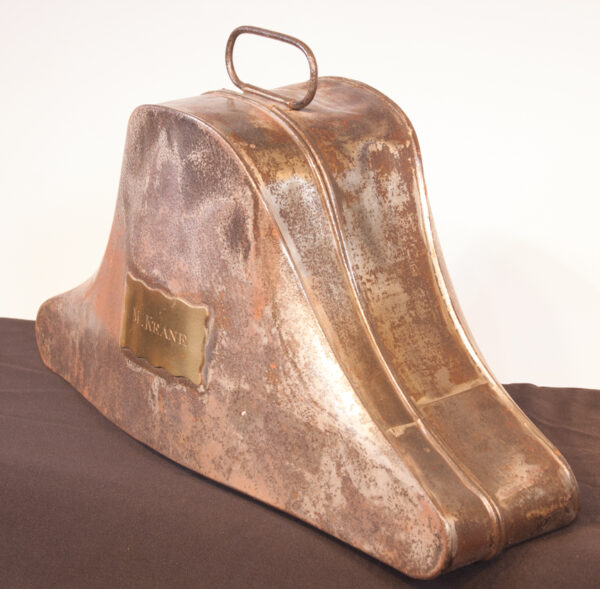 European Hat Box for a Bicorne Hat - Image 2