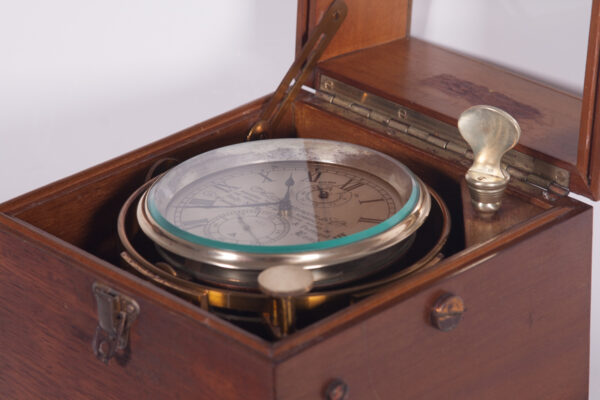 Marine Chronometer by Johannsen & Co - Image 3