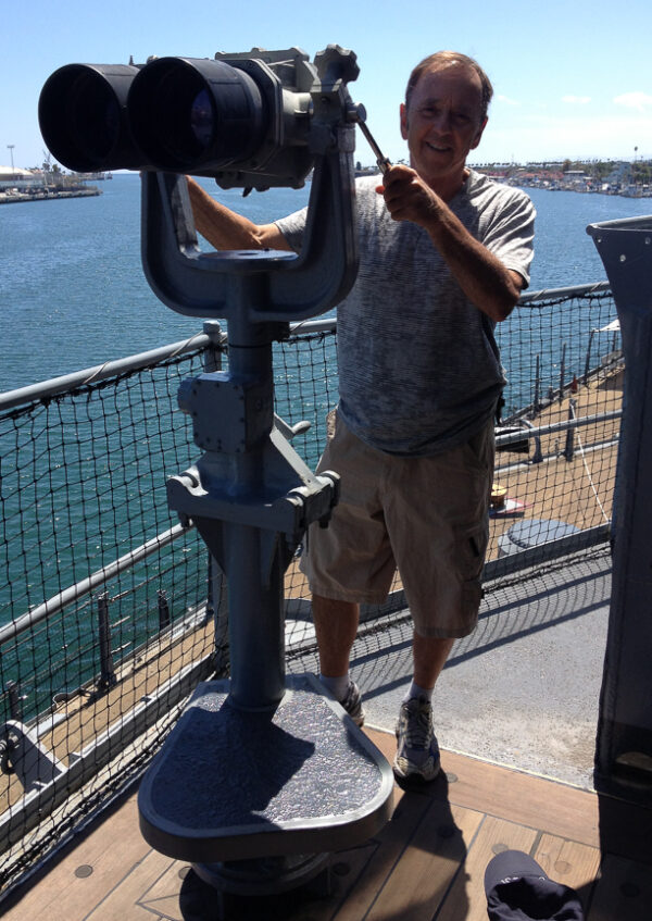 U.S. Navy 20 x 120 Bridge Binoculars - Image 3