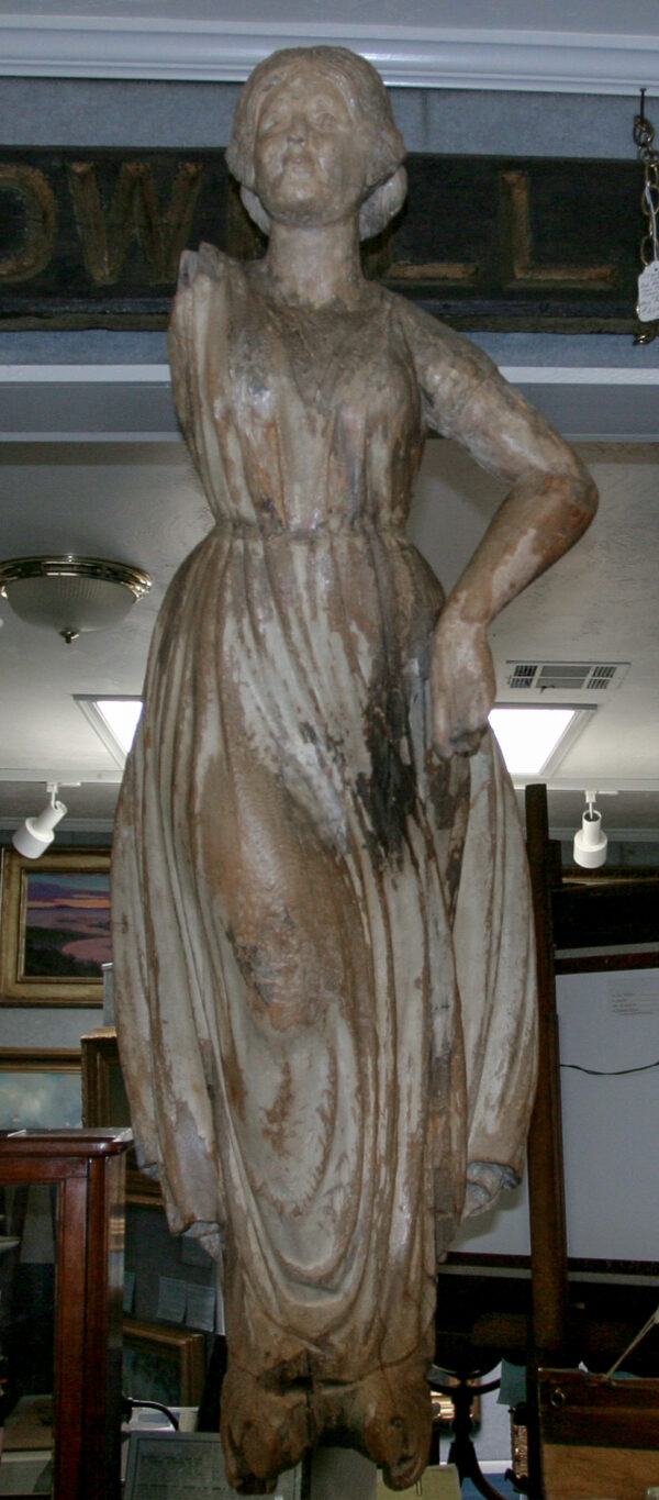 Graceful Figure - Image 10