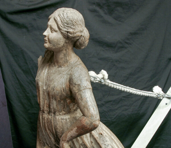 Graceful Figure - Image 6