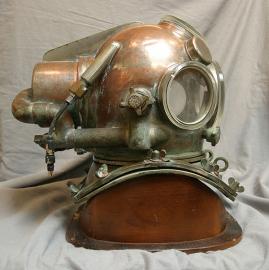 Yokohama Diving Helmet No. 09-02-010- 1 st design,  12 Bolt Helium