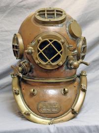 Extremely Rare Mark V Dive Helmet by A Schraders Son, Inc Brooklyn NY