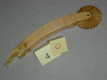 Whaleman's Pie Crimper