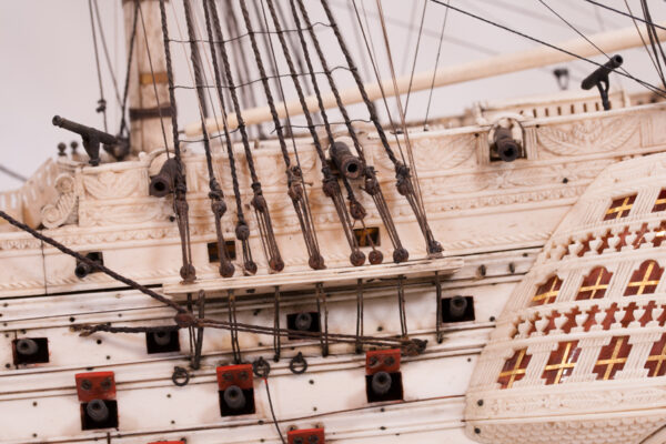 Extremely Large Napoleonic Prisoner of War Bone Model of the H.M.S. CALEDONIA - Image 14
