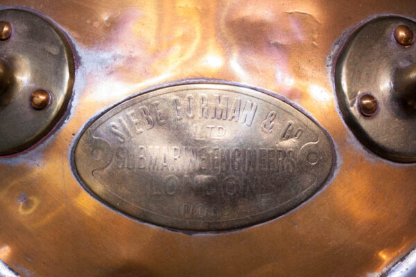 Siebe, Gorman and Co. Dive Helmet No. 13660 - Image 3