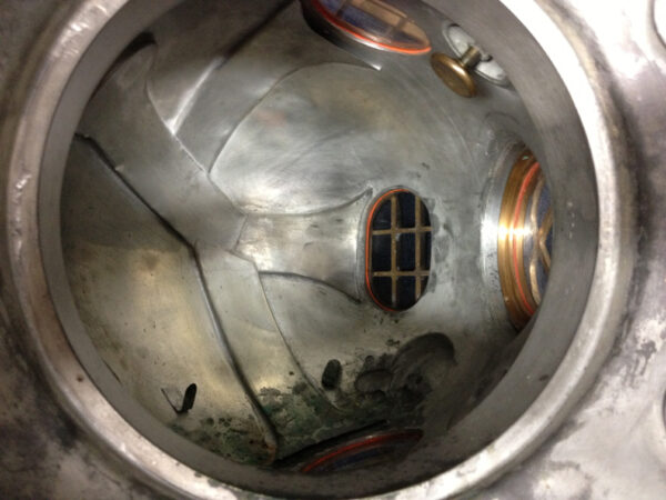 Desco US Navy Mark V Dive Helmet with Morse Plaque - Image 3