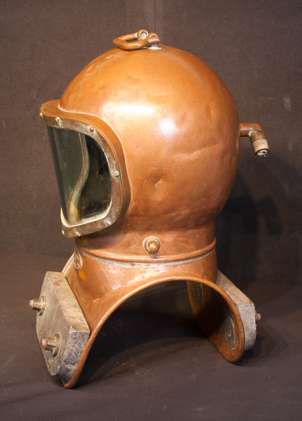 AJ Morse Shallow Water Dive Helmet and Bronze Pump - Image 11