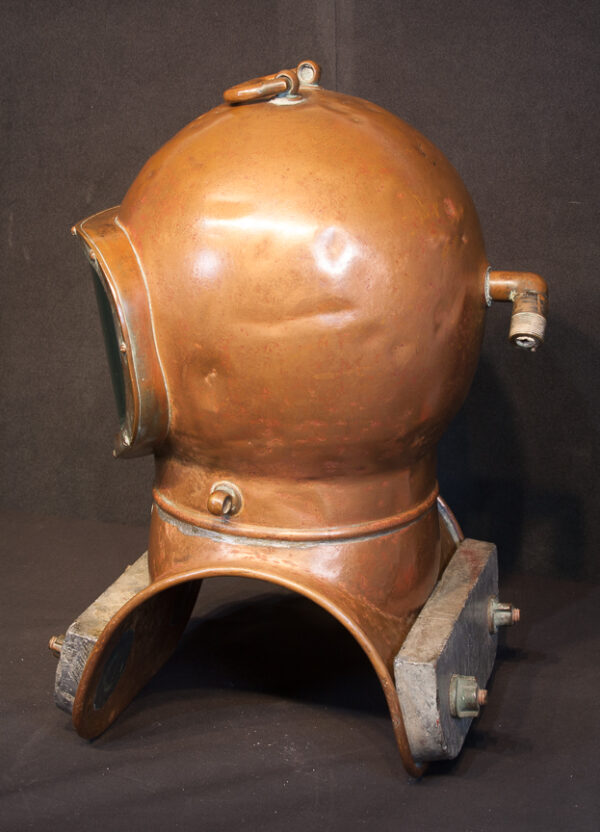 AJ Morse Shallow Water Dive Helmet and Bronze Pump - Image 10