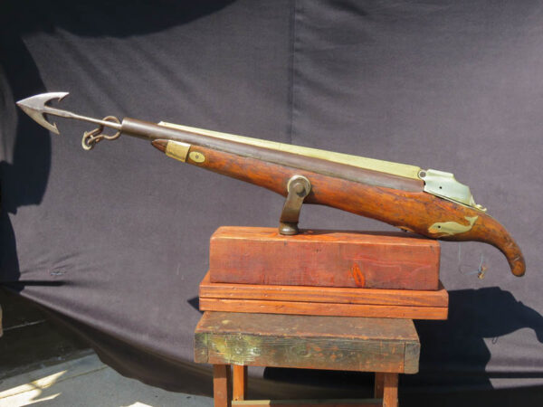Swivel Whaling Harpoon Gun with Harpoon