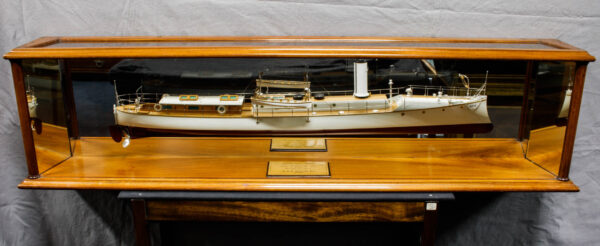 Steam Racing Yacht SCUD of 1896