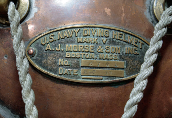 USN Morse Mark V Dive Helmet, Suit and Gear - Image 5