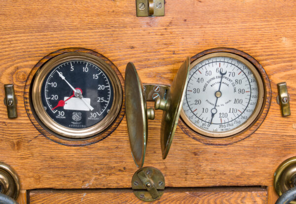 U.S. Navy Diving Air Pump Mark III by Morse - Image 6