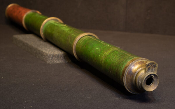 18th Century Early Green and Red Triple Draw Telescope - Image 2