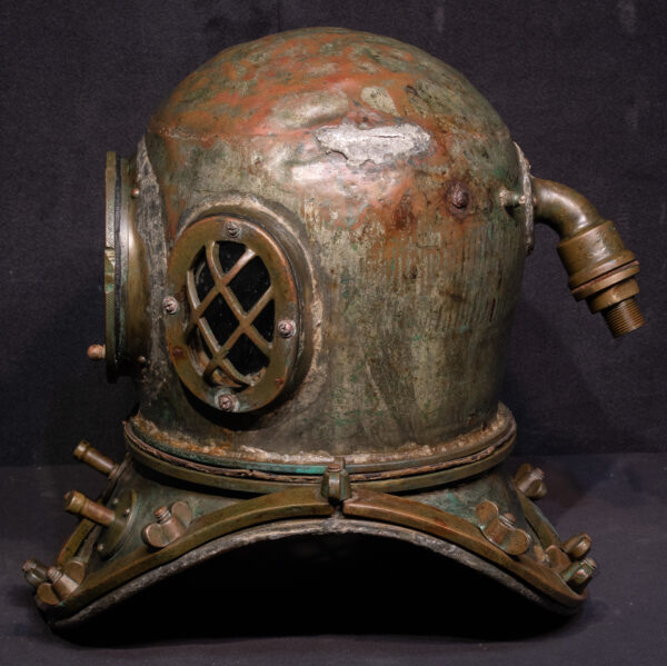 WW2 Era Korean Deep Water Dive Helmet - Image 9