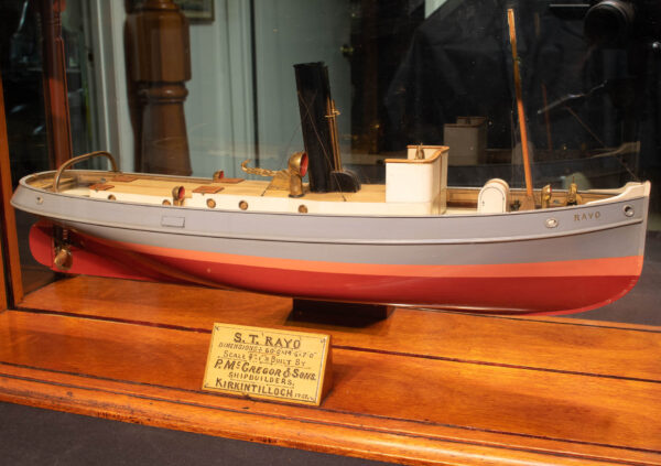 Builders Dockyard Half Hull Model of the Steam Tug RAYO - Image 10