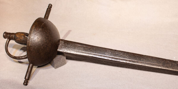 17th Century Italian or Spanish Rapier Sword - Image 2