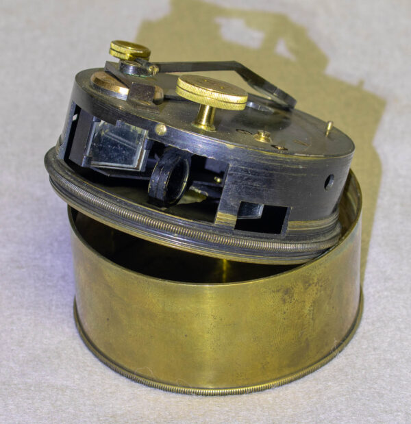 Pocket Sextant by Elliott Bros. London - Image 3