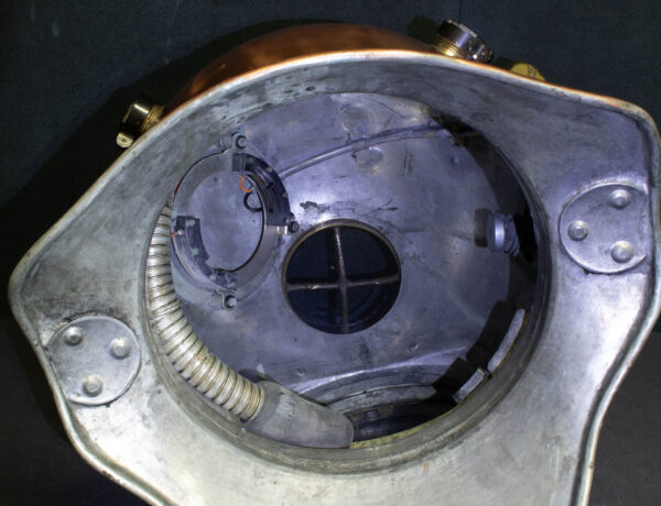 Siebe Gorman Shallow Water Mine Recovery Dive Helmet - Image 5