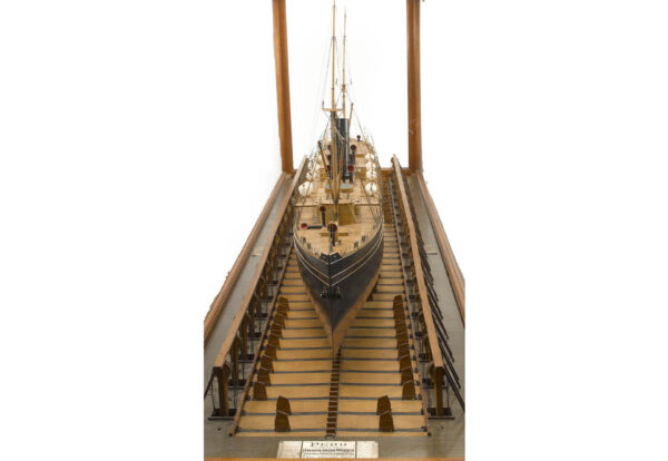 American Builders' Dockyard Model of S.S. PERU - Image 10