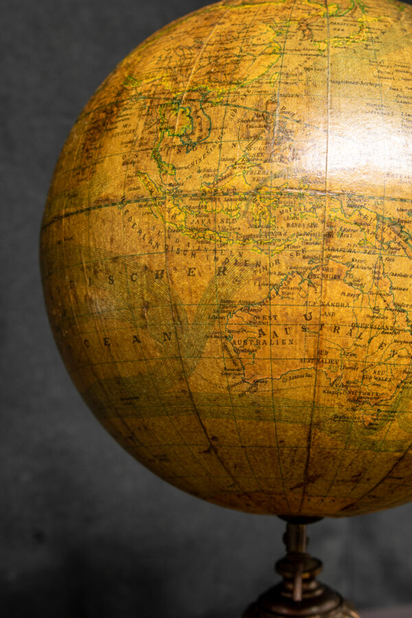 German Terrestrial Desk Globe - Image 3