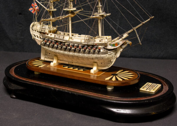 Napoleonic Prisoner of War Model of Royal Navy Third Rate HMS BULWARK - Image 13
