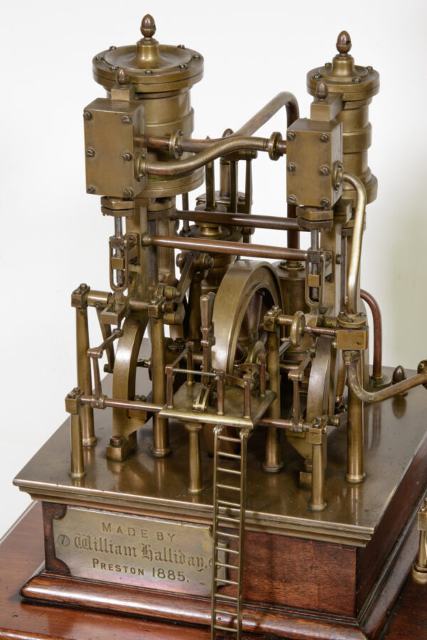 Builder's Quality Live Steam Engine Model - Image 4