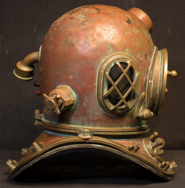 12 Bolt Dive Helmet by Yokohama Diving of Japan - Image 6