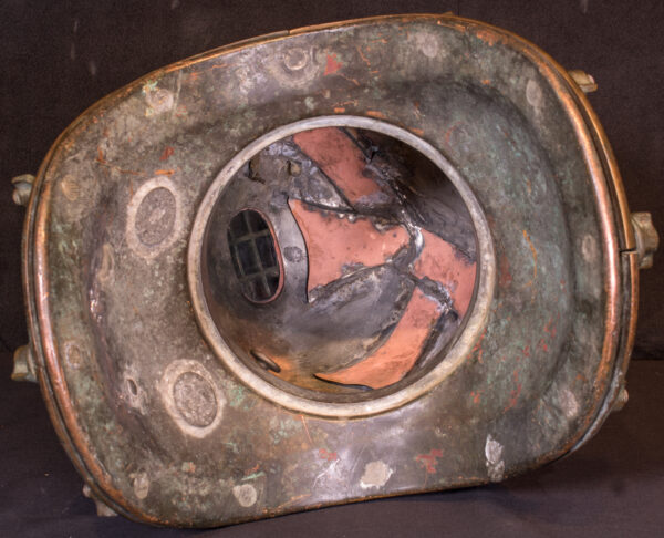 US Navy Morse/DESCO Mark V Dive Helmet No. 927/4231 - Image 10
