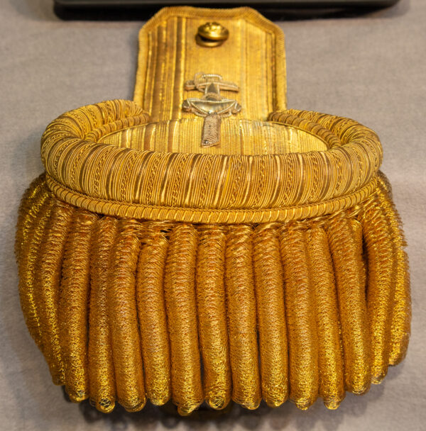 USN Officer Dress Uniform Kit with Bicorne Hat, Epaulets and Sword Belt - Image 17